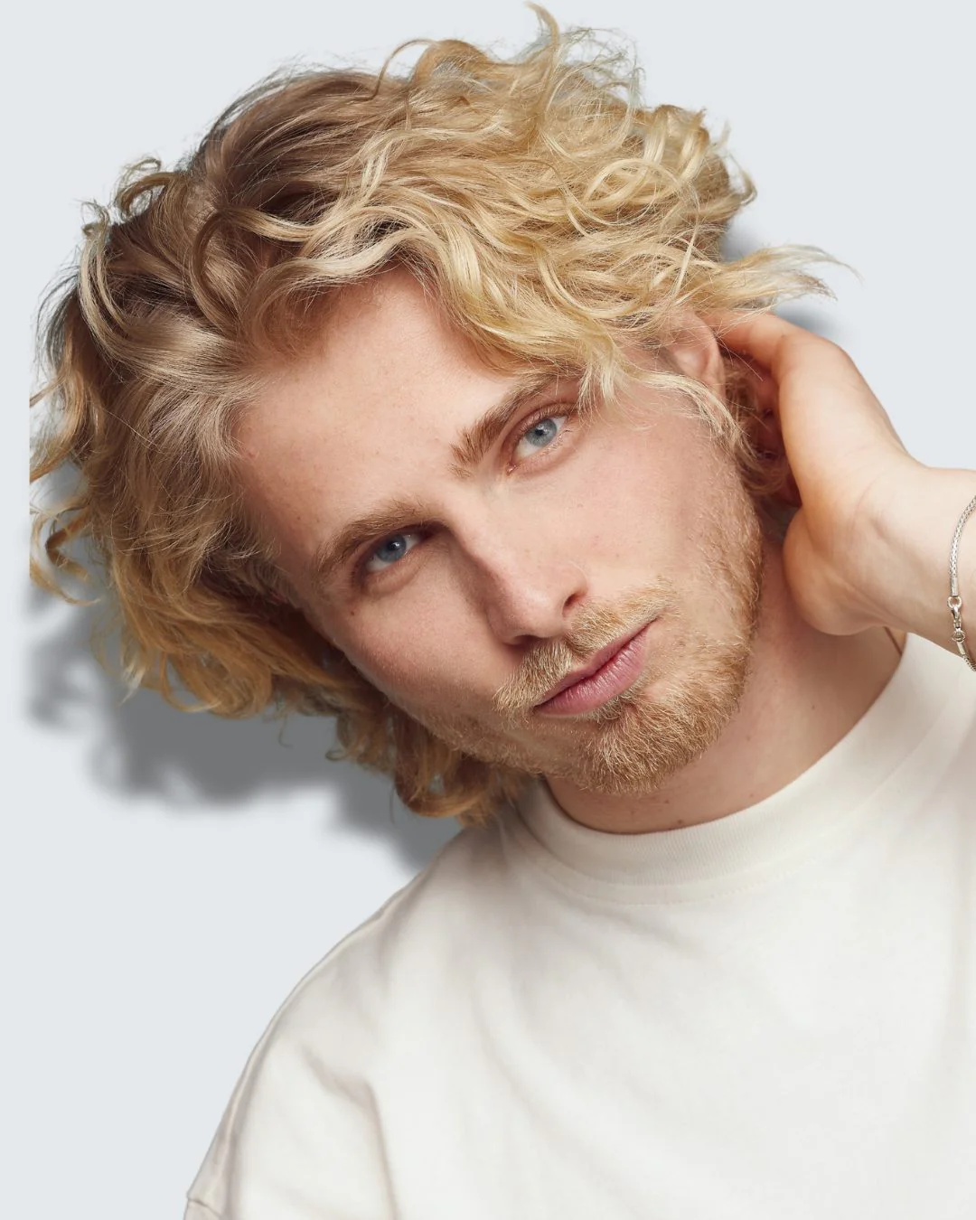 Curl Crush™ Shampoo - Image 4