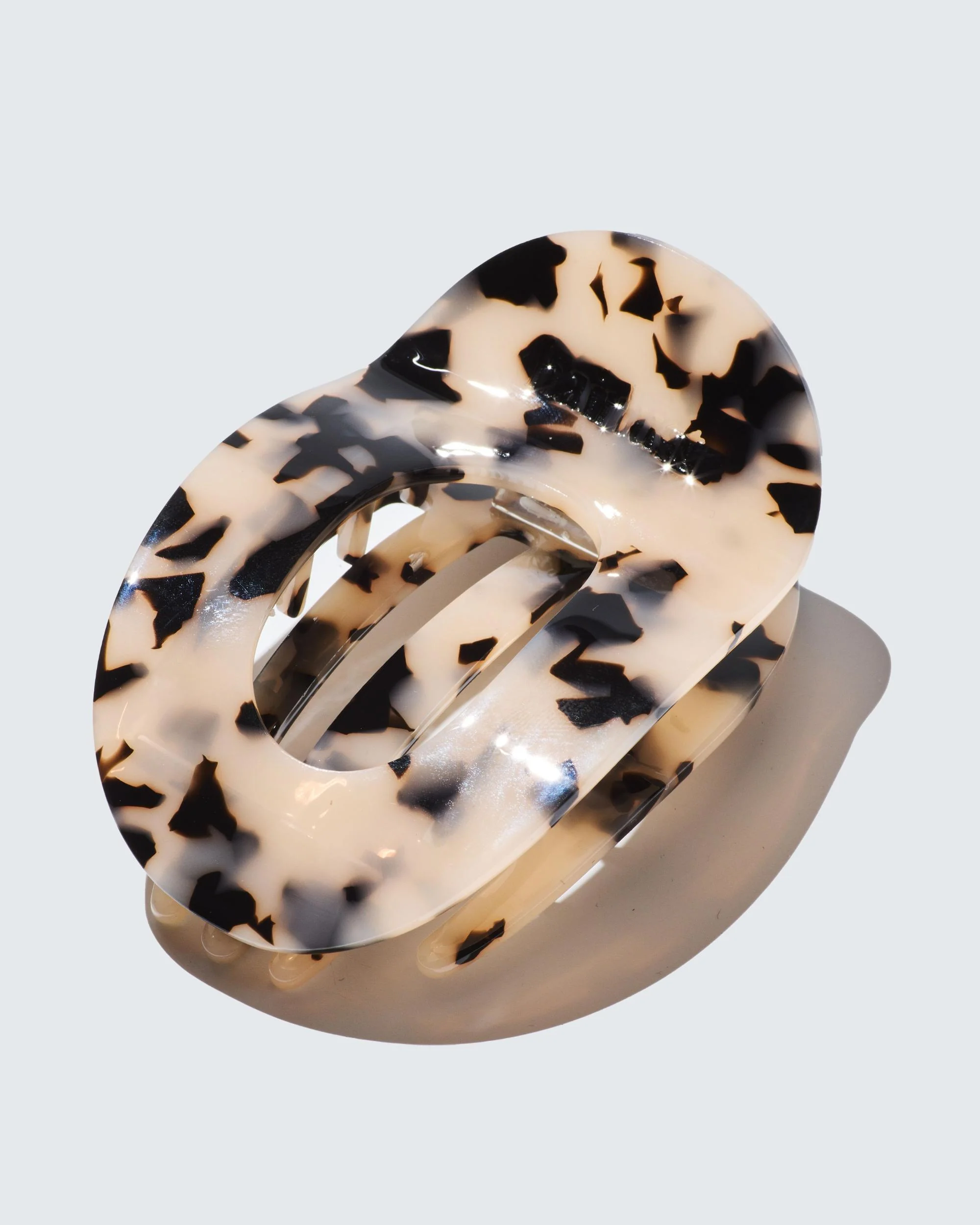 Large Flat Claw Hair Clip, Tortoise Shell