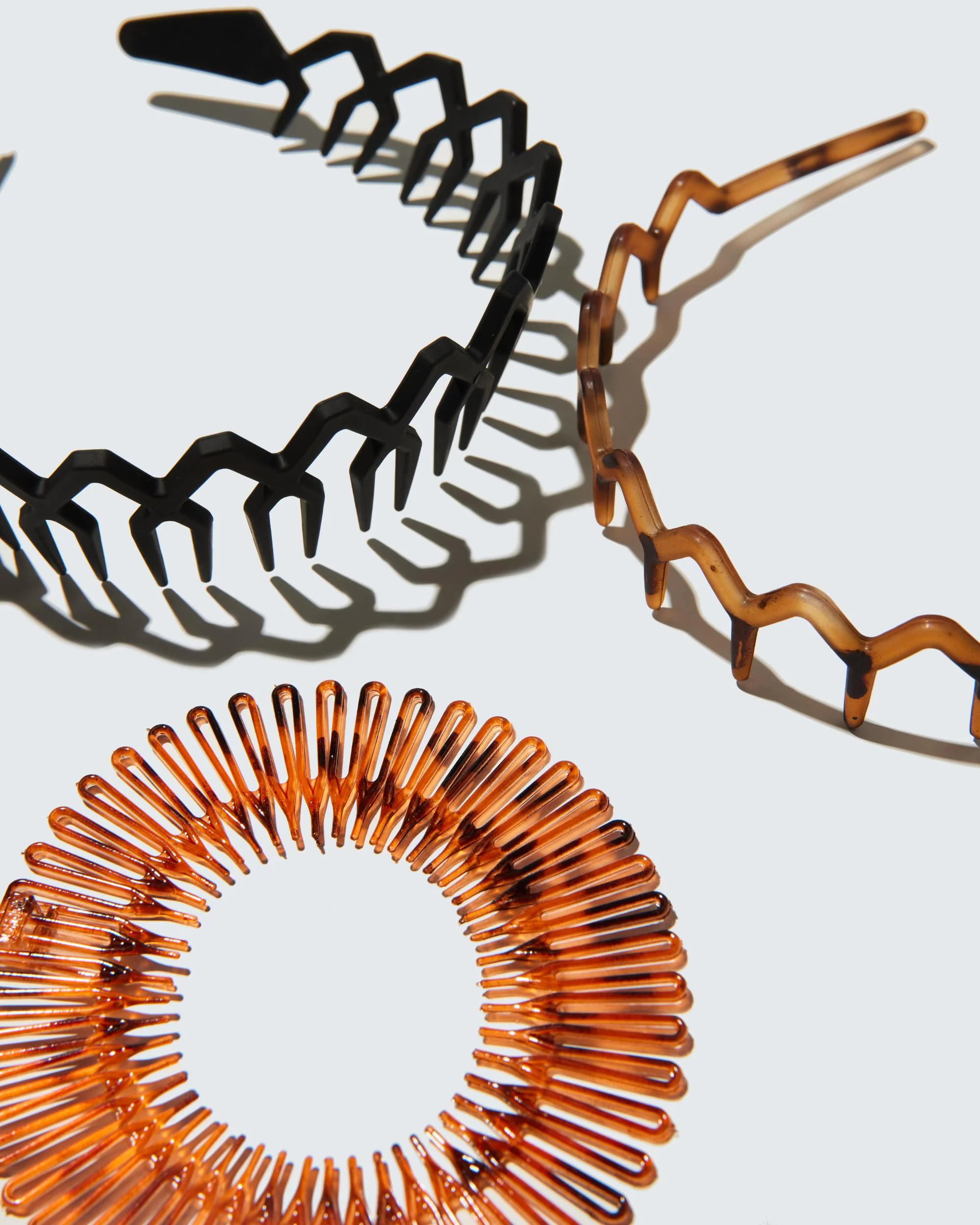 Wide Zig Zag Headband with Teeth, Marbled Amber - Image 5